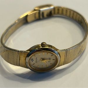 Elgin gold plated antique watch - authentic